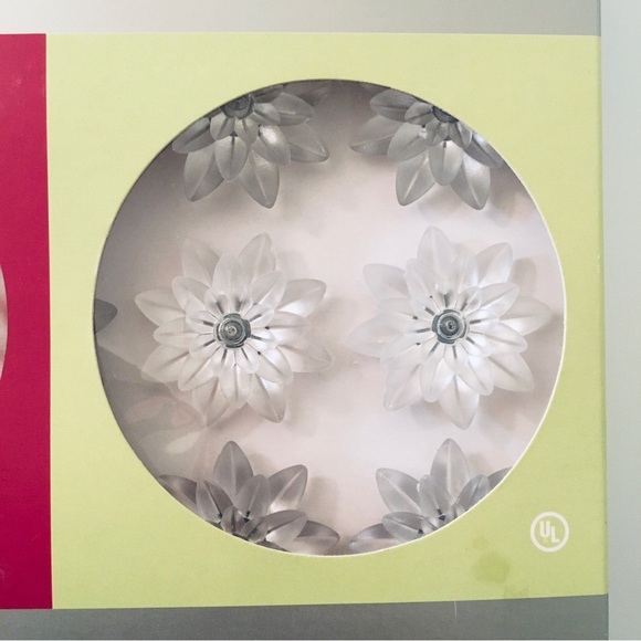 Rare Martha Stewart Everyday Clear Star Flower String Lights 16.1 feet 35 Lights - Picture 2 of 16